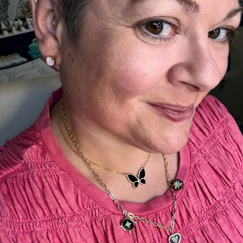 Park Lane “Pink Opal” Impression Earrings! BNIB!! - Picture 4 of 13